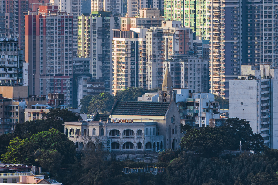 西望洋山位于澳门半岛风顺堂区