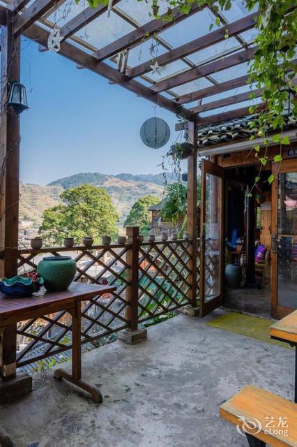 黔东南苗族侗族自治州 住宿服务 客栈民宿 > 陌上花开(原东方客栈)