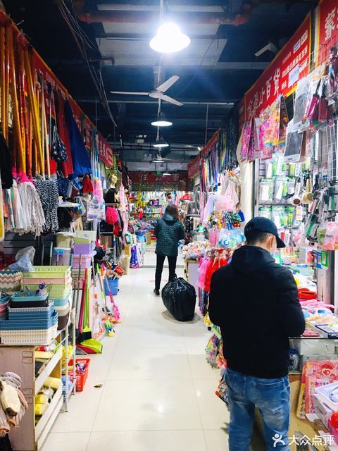 小商品批发市场图片大全大图