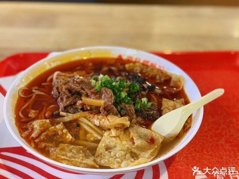 牛杂螺蛳粉图片