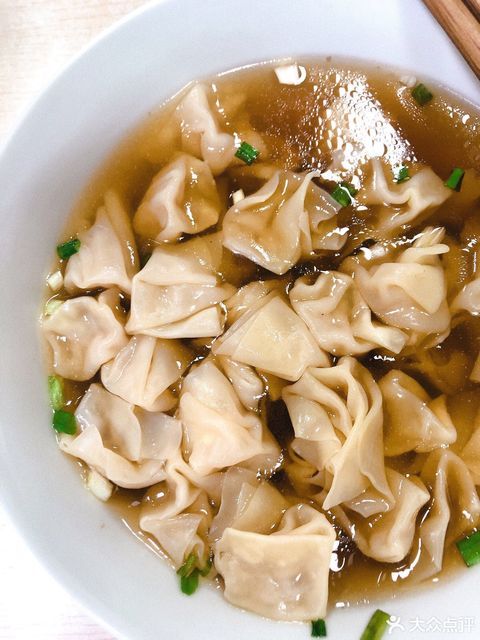 菜:分类:餐饮;快餐;中式快餐;小吃;餐馆;馄饨店;小吃快餐店;馄饨;扁食