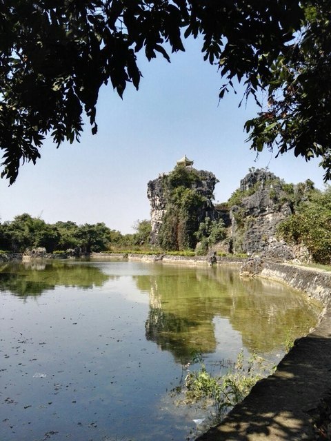 國家級花山風景名勝區石景林景區位於崇左市江州區推薦菜:分類:景點