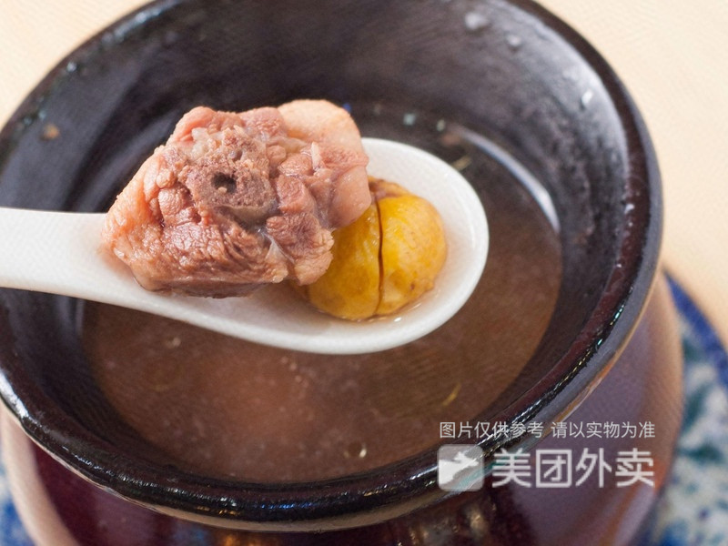 墨鱼肉饼汤图片