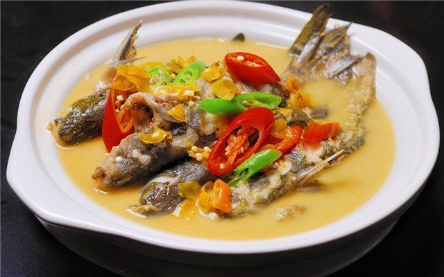 黄骨鱼火锅图片