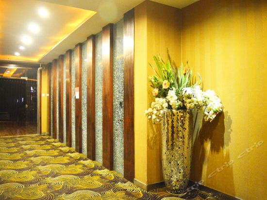 忠义商务会馆(中华街店)