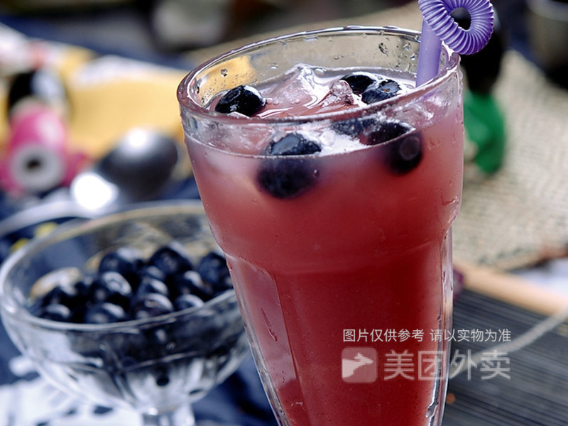 蓝莓果粒多图片