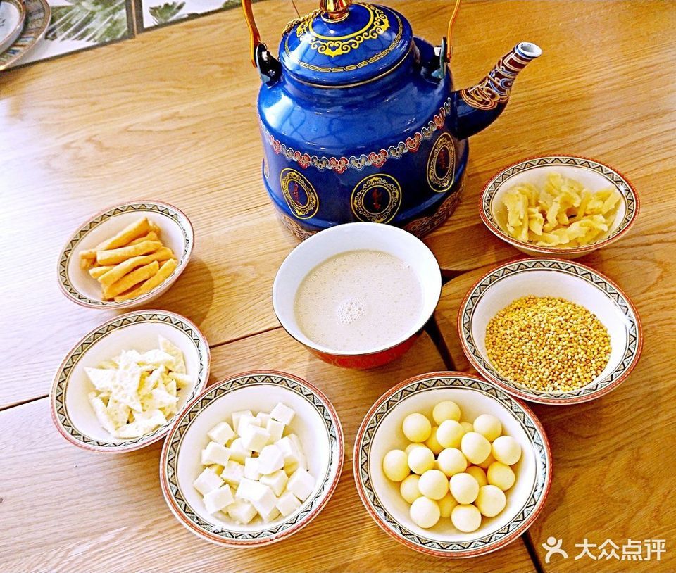 蒙古奶茶图片