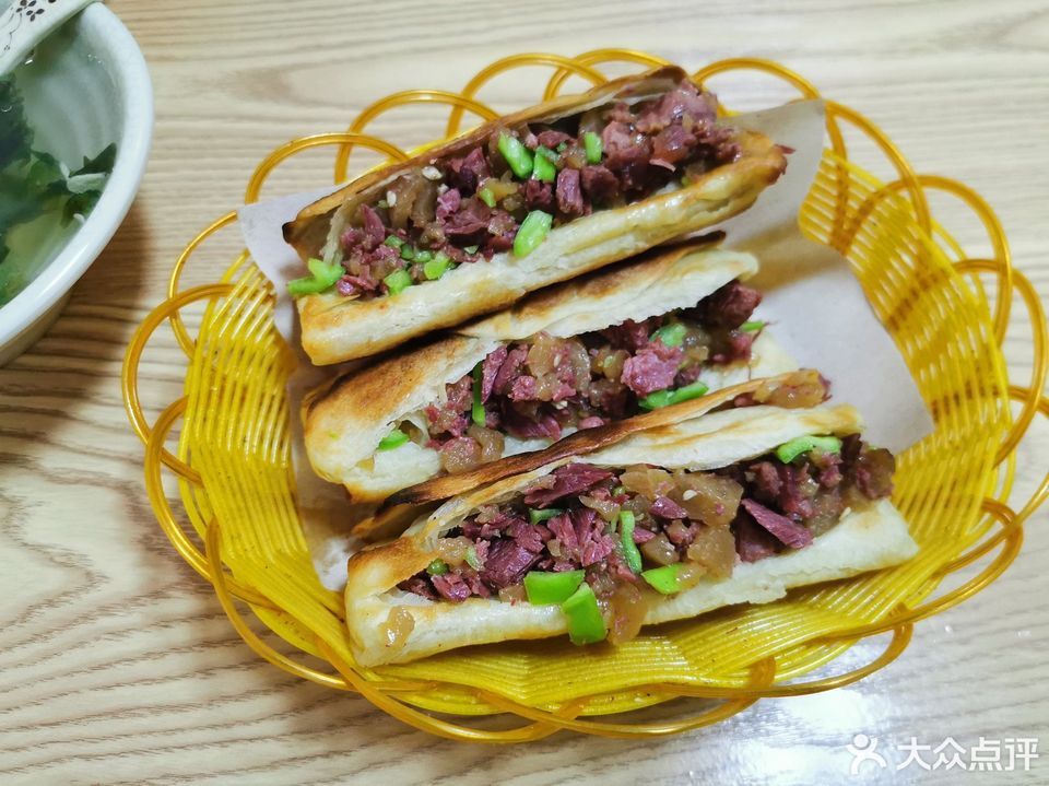 正宗河间驴肉火烧二中店