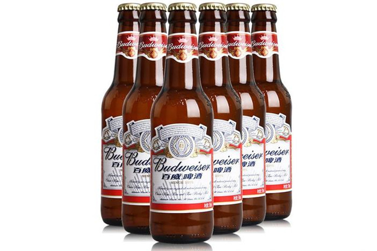 芥末鱿鱼推荐菜:邻家酒窝位于黄石市西塞山区大智路7-191号