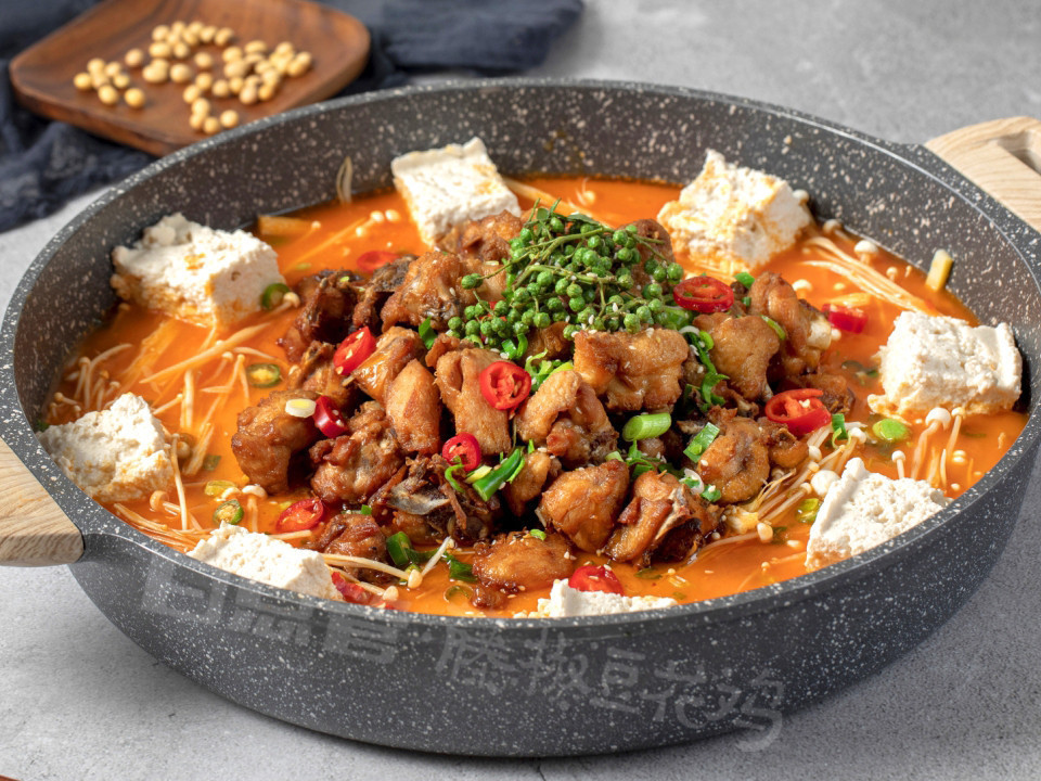 白总管藤椒豆花鸡孝义万达店