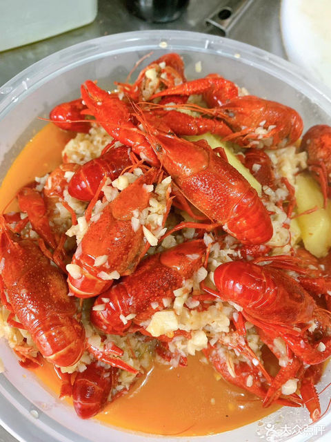 蒜泥龙虾 十三香龙虾