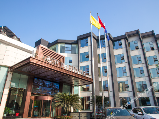 达州市 餐饮服务 餐馆 > 长城饭店(通川北路店)