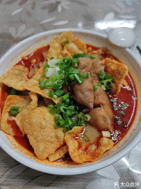 风味猪脚螺蛳粉图片