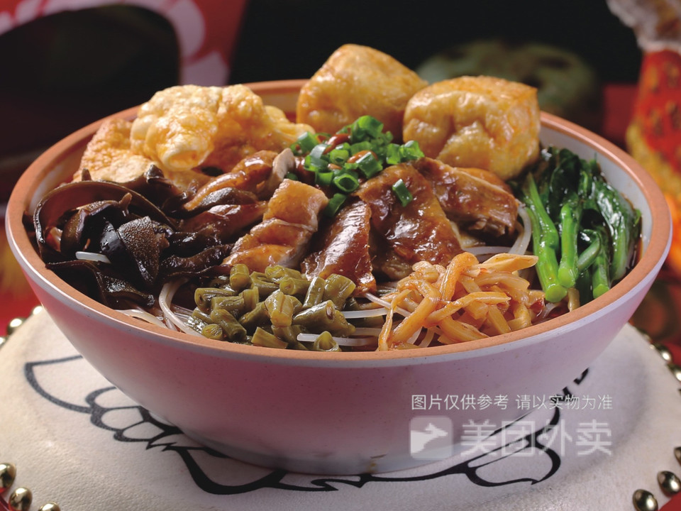 烧鸭螺蛳粉图片