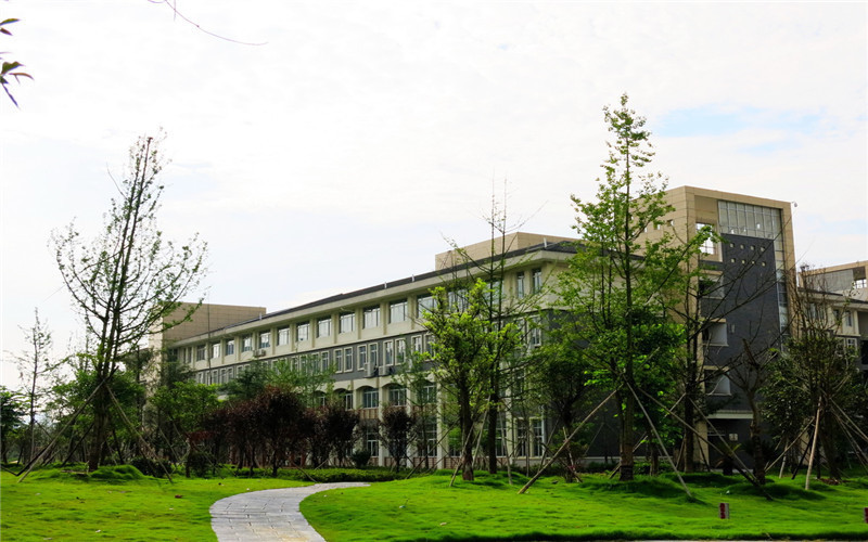 桂林医学院(乐群校区)