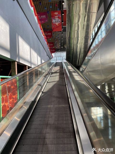 天空之城广场位于沈阳市铁西区建设中路52号标签:商场推荐菜:分类
