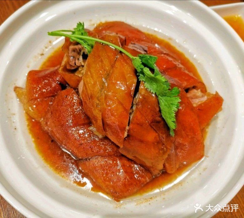 明炉招牌烧鹅图片