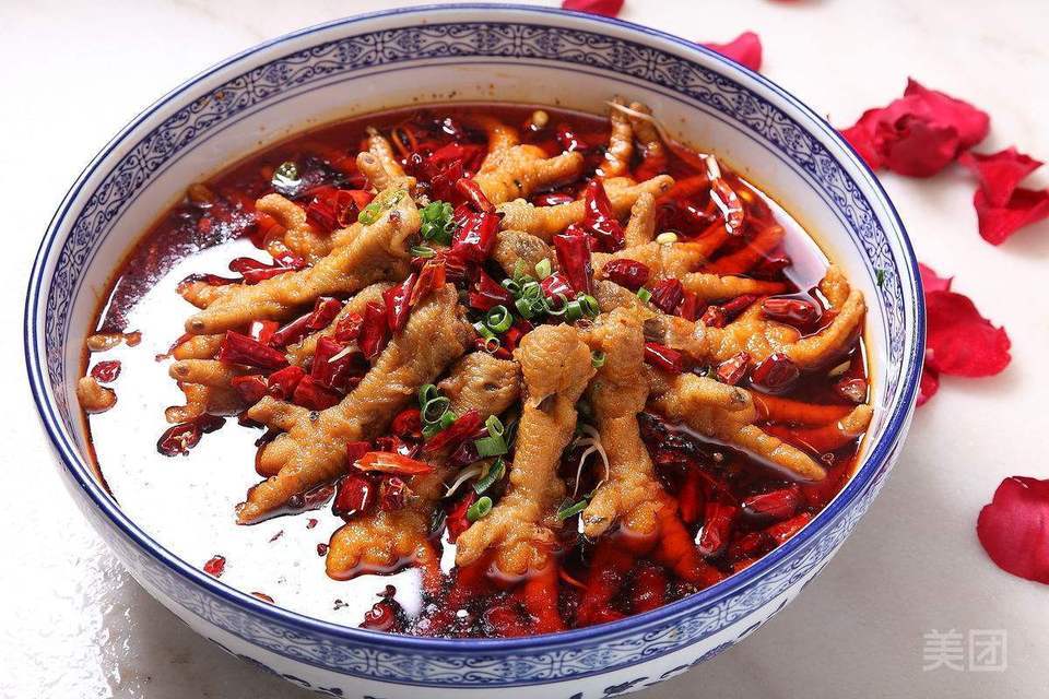 香辣凤爪图片