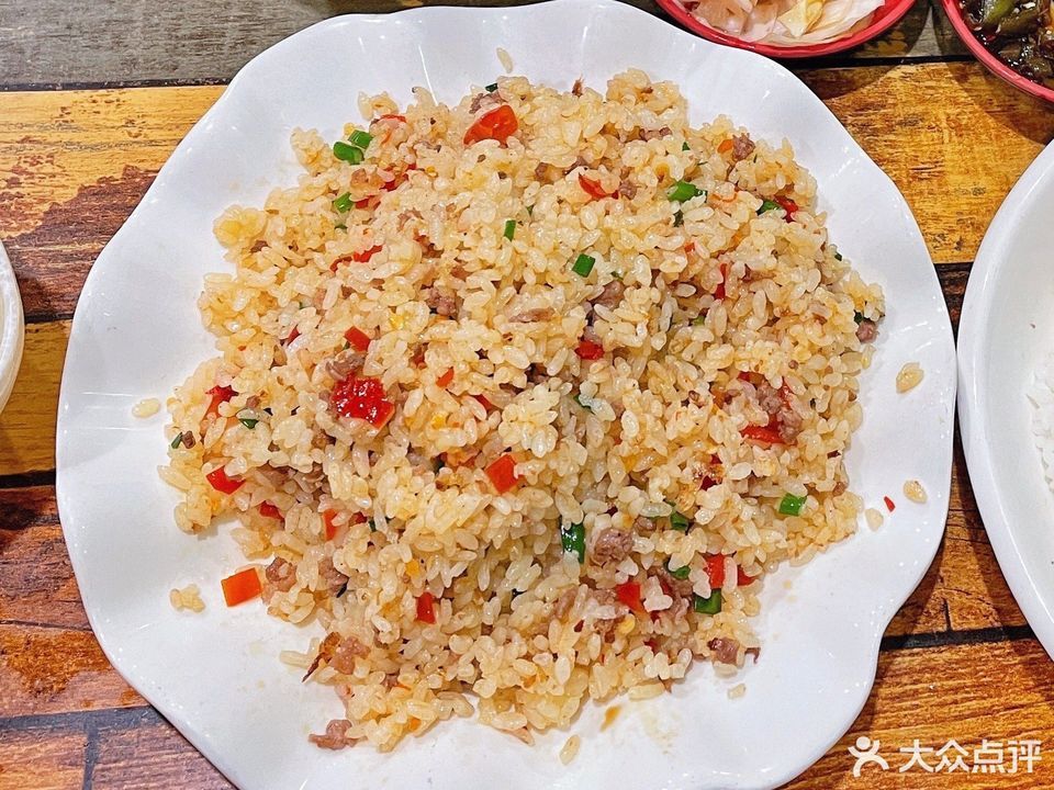 泡椒牛肉炒饭图片