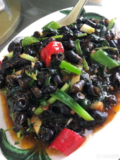 紫苏炒山坑螺图片