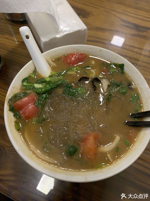 牛肉粉丝汤图片