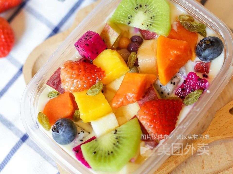 坚果酸奶水果捞图片