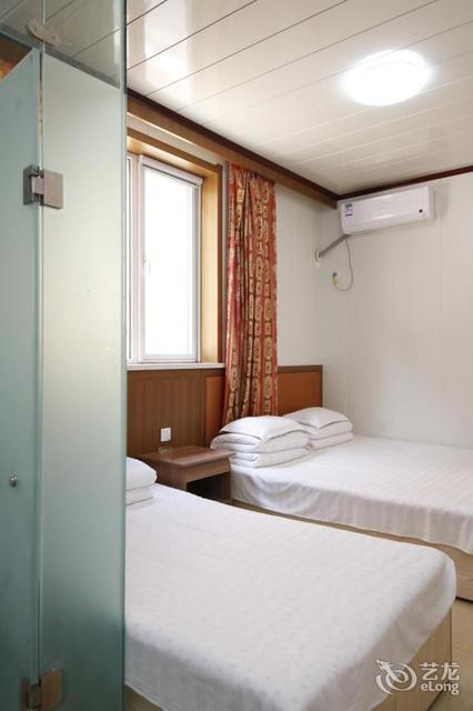 丹东市东港市大鹿岛村二队(广场站)推荐菜:分类:一星级酒店;酒店;住宿