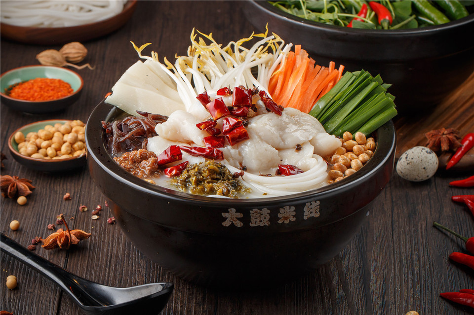 大鼓米线兴华街店