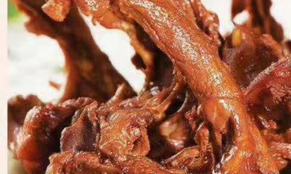 张大嘴茶香猪蹄