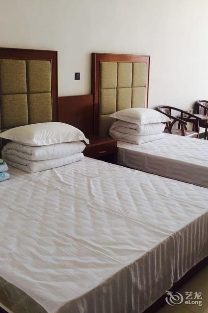 张家口市 住宿服务 客栈民宿 > 蔚县金河湾假日酒店