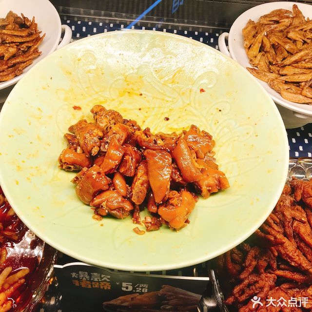 留夫鸭环球银泰店