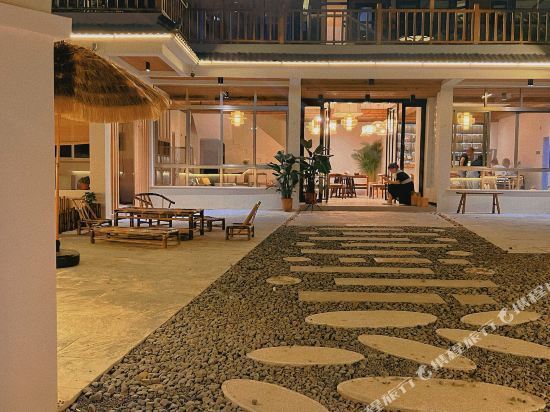 泾县月亮湾风景区民宿