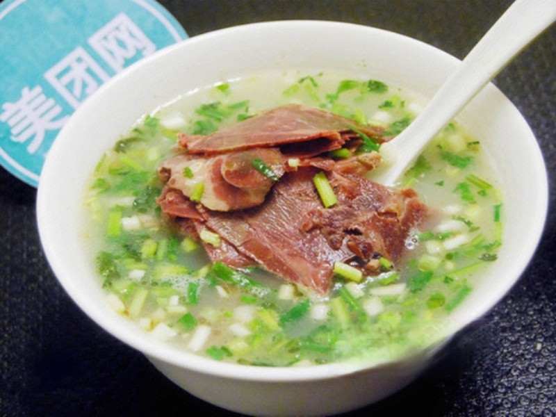 洛阳华山路小碗驴肉汤