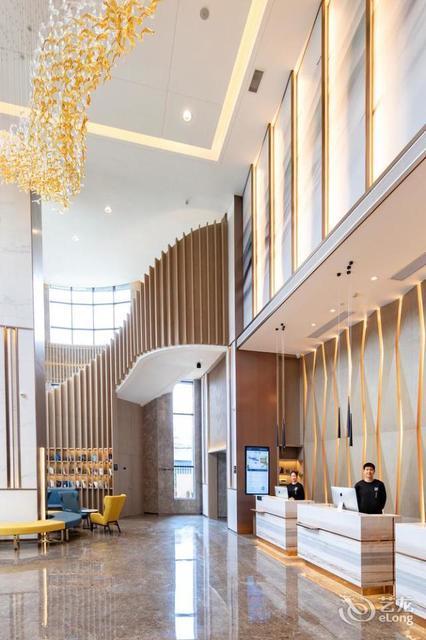 广州番禺市桥亚朵酒店