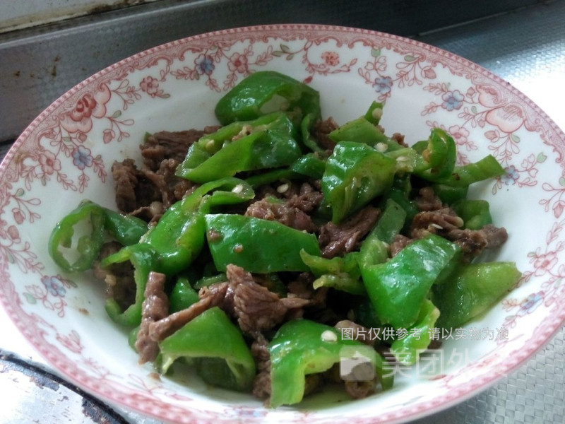 青椒牛肉蓋澆飯圖片