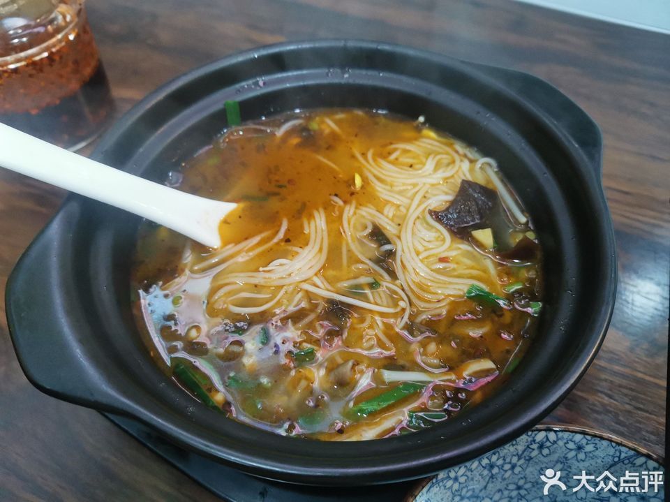 砂锅米线沙中路店