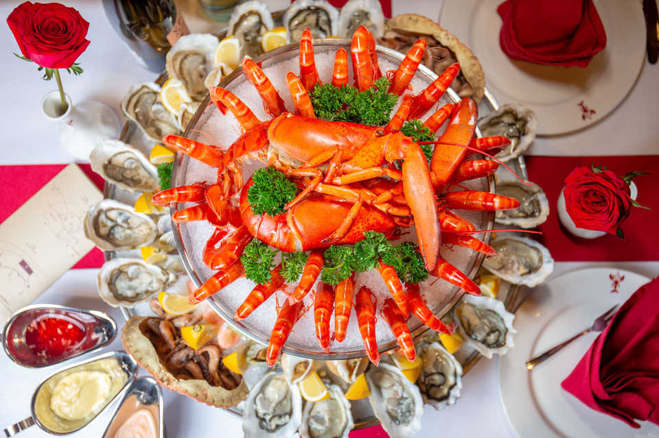 推荐菜:pedra alta法贝纳海鲜西餐(陆家嘴店)位于上海市浦东新区滨江