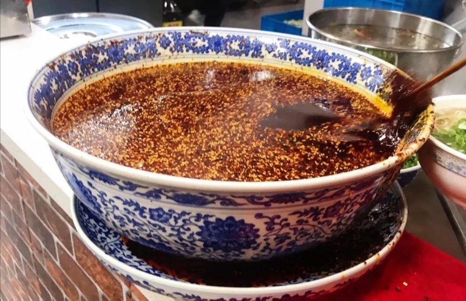推荐菜:标签:餐馆餐饮小吃快餐小吃快餐国孝牛肉面(北站店)位于兰州市