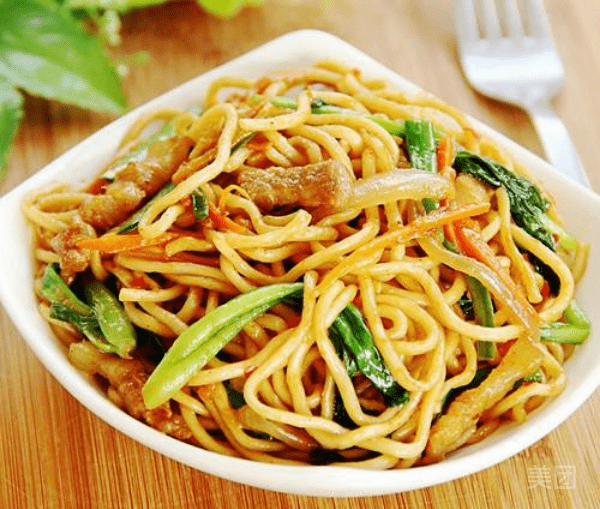 肉炒拉面图片