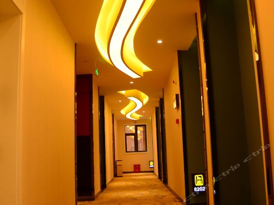 骏怡精品酒店(梓潼客运中心站店)