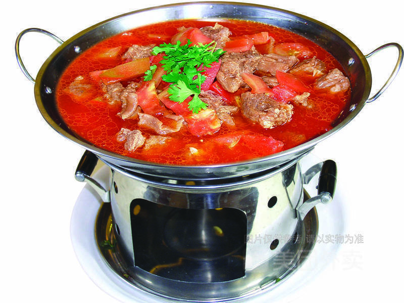 锅仔西红柿牛腩图片