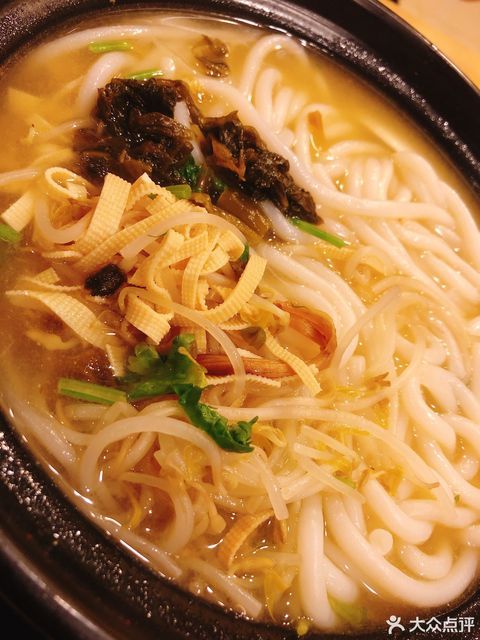 鸡肉过桥米线图片