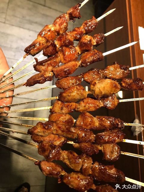 炭烤大油边图片