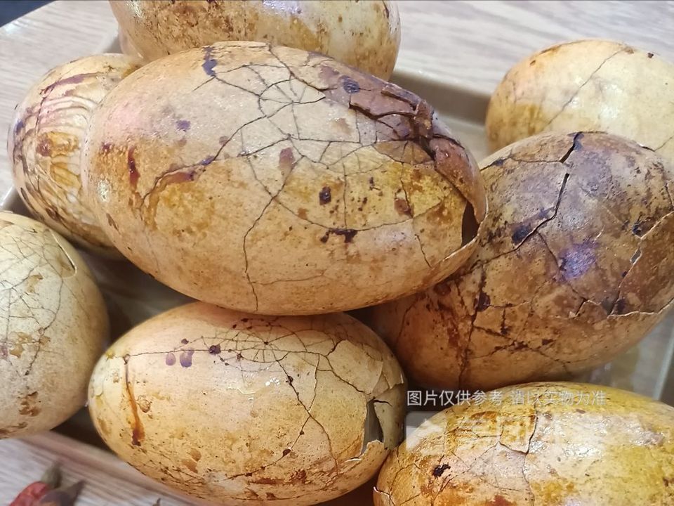 新疆烤鹅蛋图片