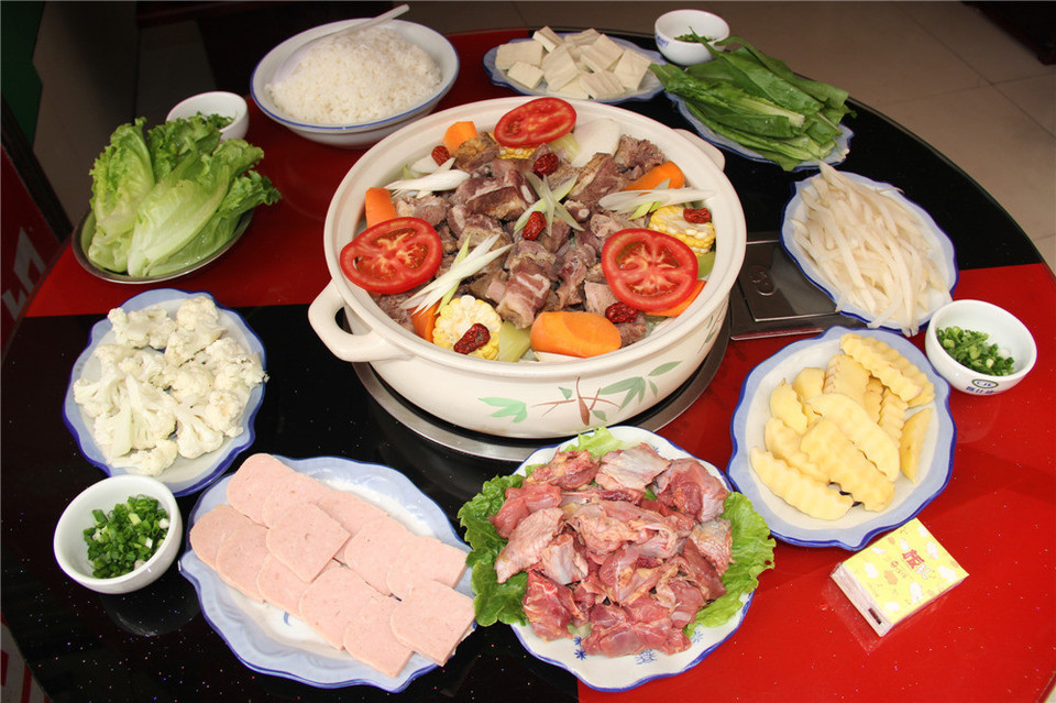 淮山药风干腊排骨火锅