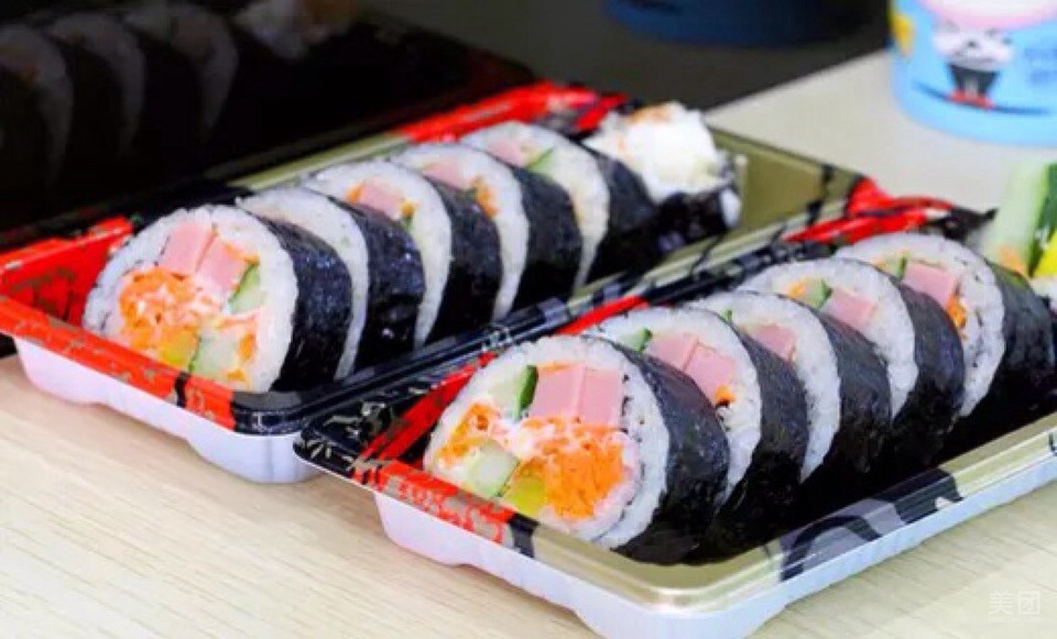 玉米沙拉紫菜包饭图片