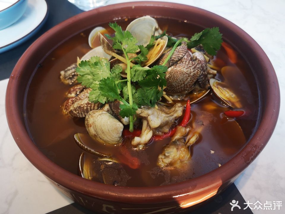 花甲恋上蛙图片