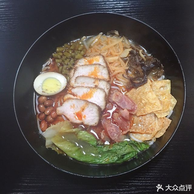 腊肠螺蛳粉图片