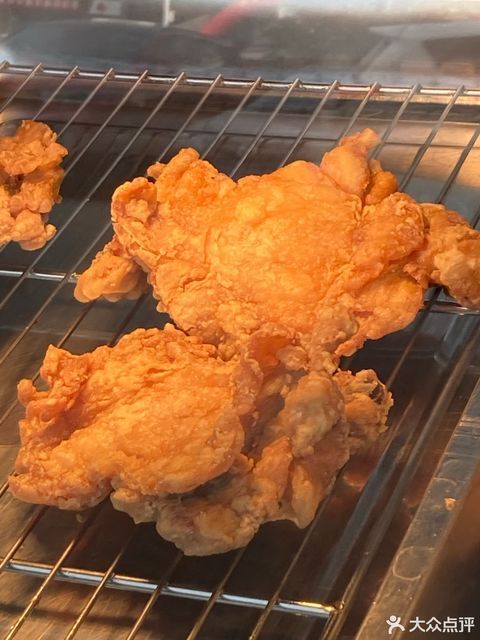 招牌炸鸡块图片