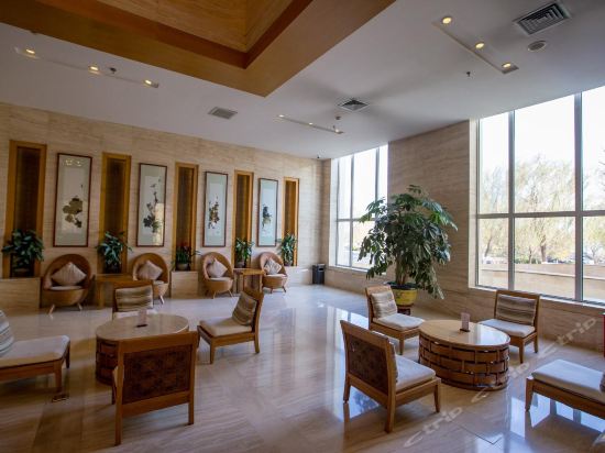 唐山南湖紫天鹅大酒店